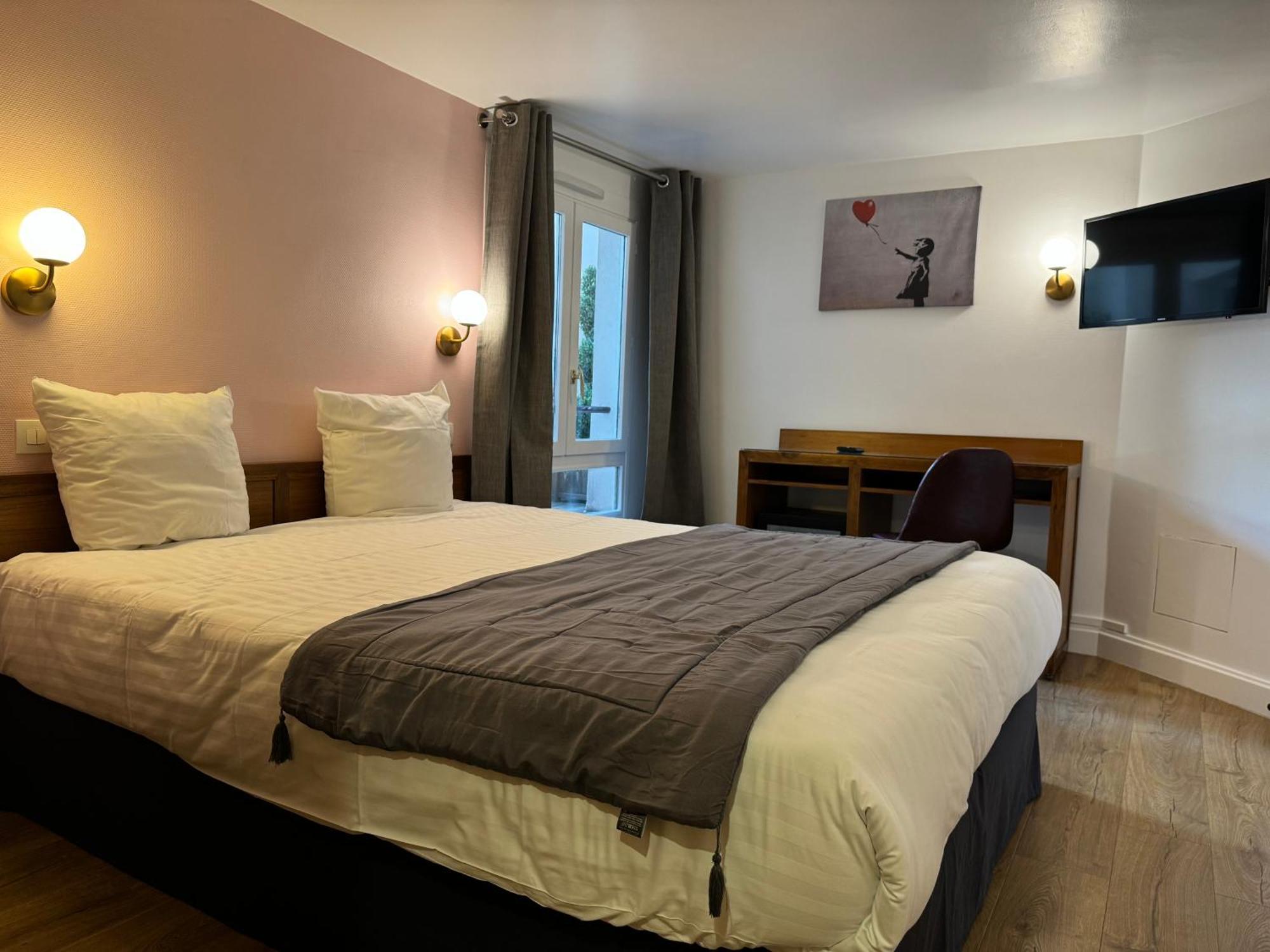 Hotel Du Leman Париж Екстериор снимка