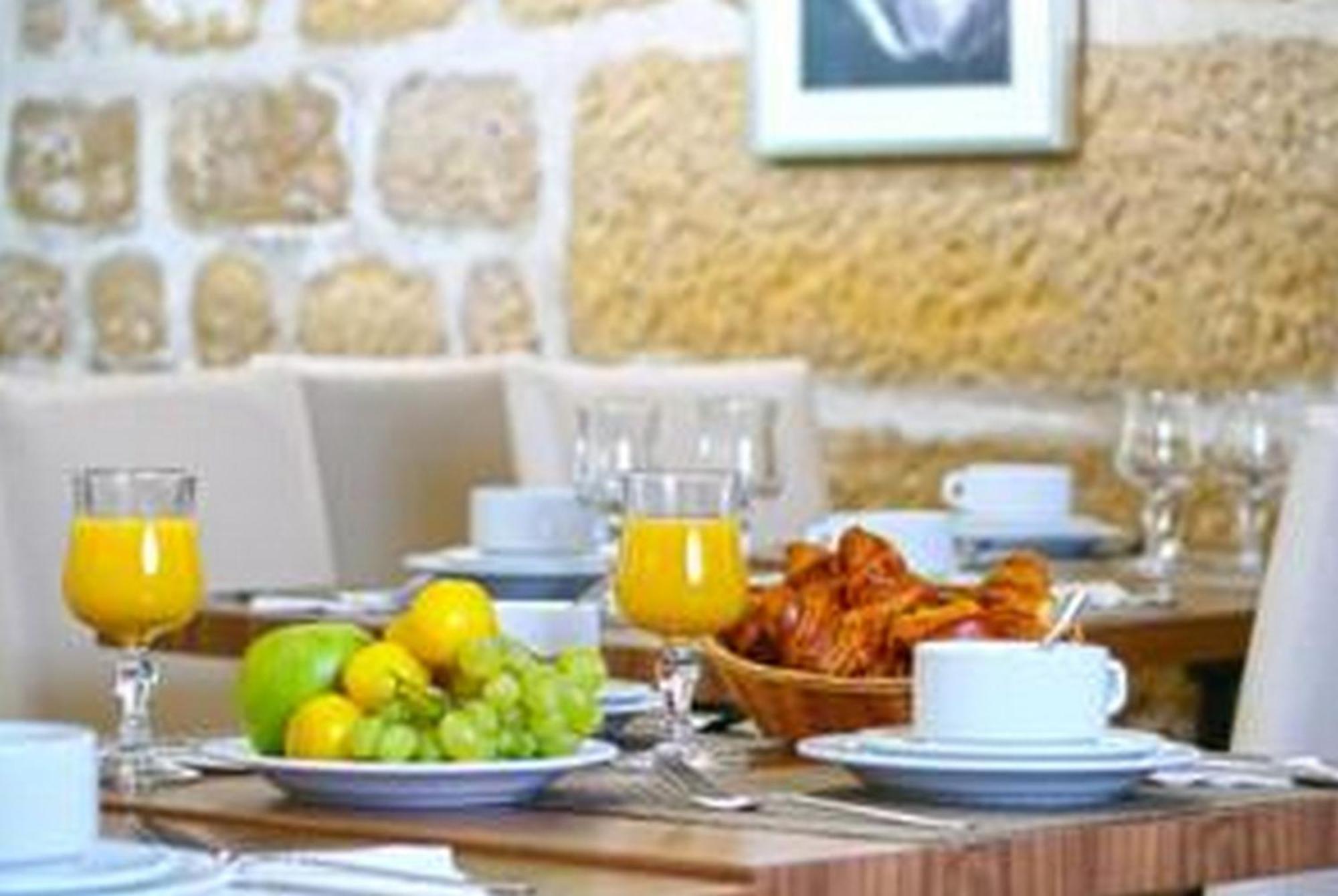 Hotel Du Leman Париж Екстериор снимка