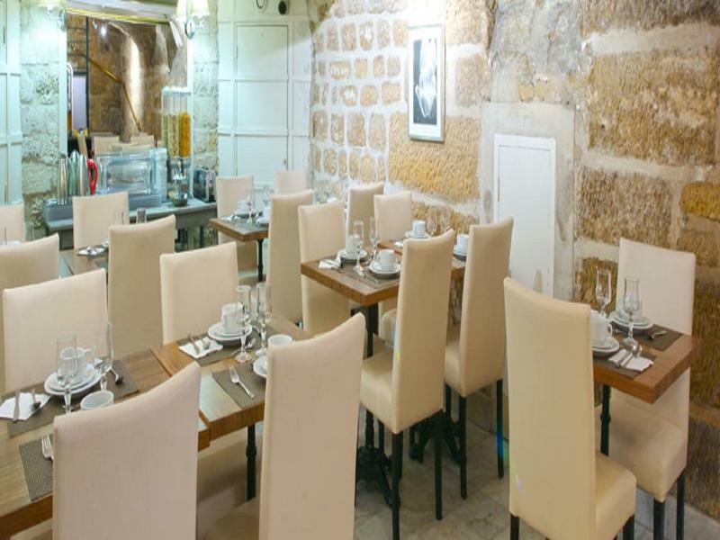 Hotel Du Leman Париж Екстериор снимка